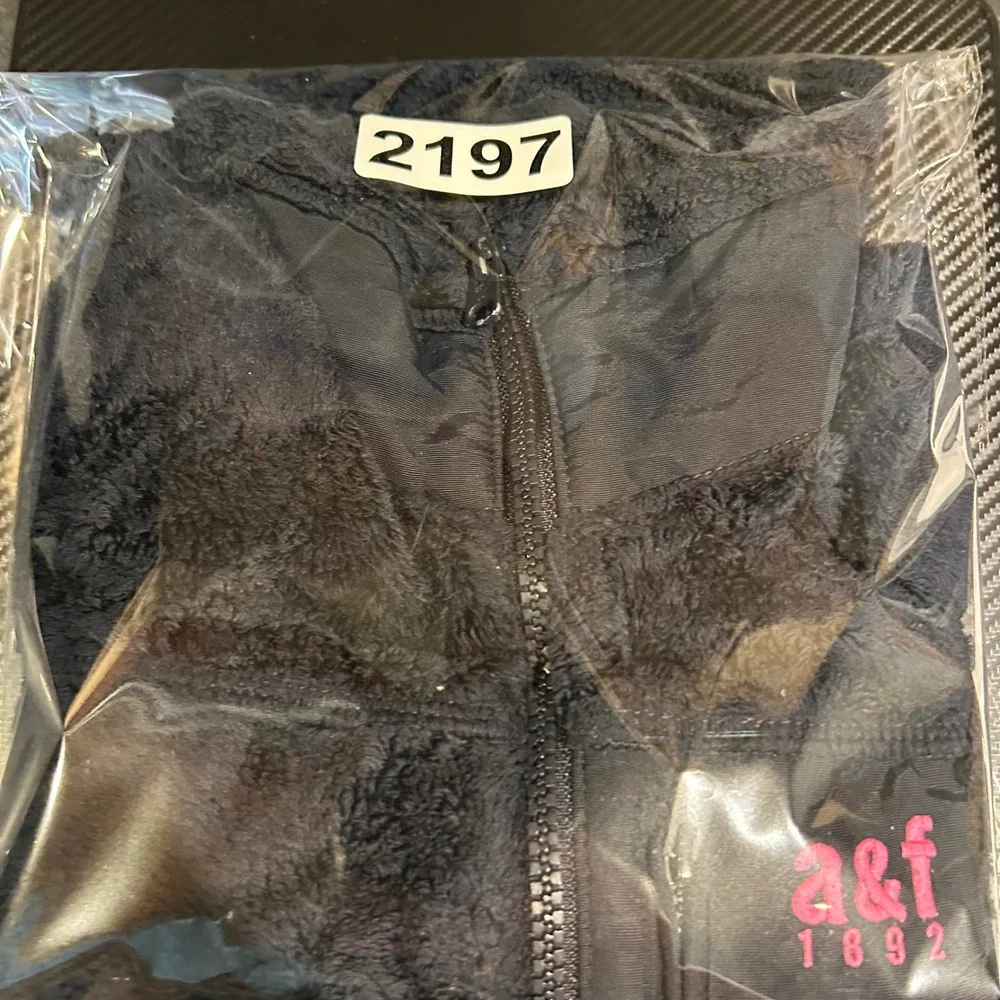 Abercrombie Fleece Jacket Kids M Black Sherpa‎ Full Zip Pink Logo Mock Neck